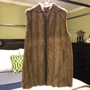 Donna Salyers Fabulous Furs Faux Fur Vest